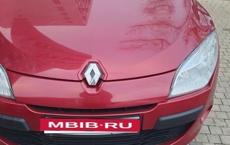 Renault Megane III рестайлинг, 2011 год, 666 000 рублей, 3 фотография