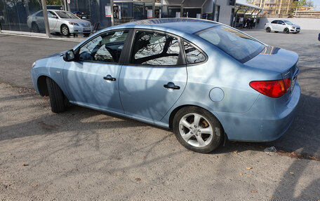 Hyundai Elantra IV, 2010 год, 750 000 рублей, 2 фотография