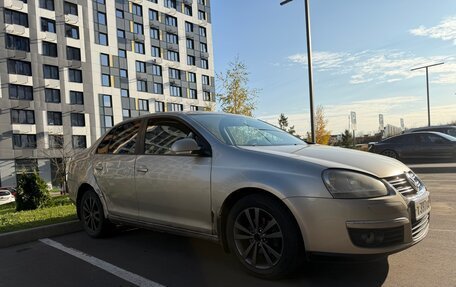 Volkswagen Jetta VII, 2008 год, 335 000 рублей, 4 фотография