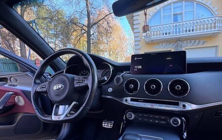 KIA Stinger I, 2021 год, 2 850 000 рублей, 2 фотография