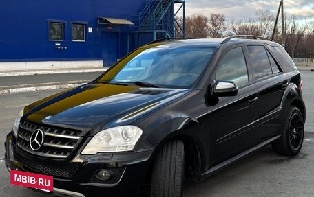 Mercedes-Benz M-Класс, 2010 год, 1 800 000 рублей, 3 фотография
