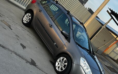 Renault Clio III рестайлинг, 2010 год, 630 000 рублей, 3 фотография