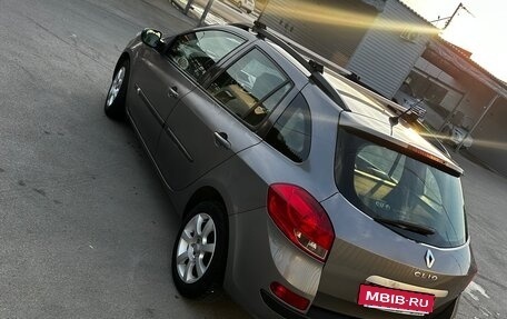Renault Clio III рестайлинг, 2010 год, 630 000 рублей, 4 фотография