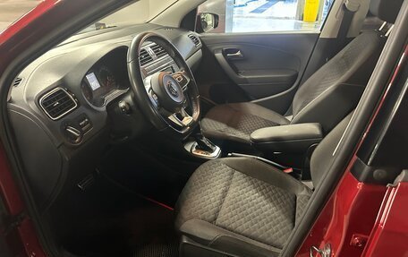 Volkswagen Polo VI (EU Market), 2018 год, 990 000 рублей, 11 фотография