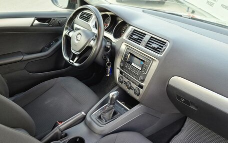 Volkswagen Jetta VII, 2018 год, 1 375 000 рублей, 11 фотография