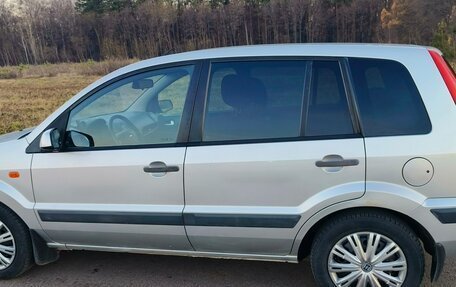 Ford Fusion I, 2006 год, 350 000 рублей, 4 фотография