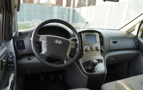 Hyundai Grand Starex Grand Starex I рестайлинг 2, 2012 год, 1 648 000 рублей, 4 фотография