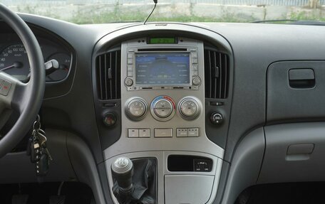Hyundai Grand Starex Grand Starex I рестайлинг 2, 2012 год, 1 648 000 рублей, 18 фотография