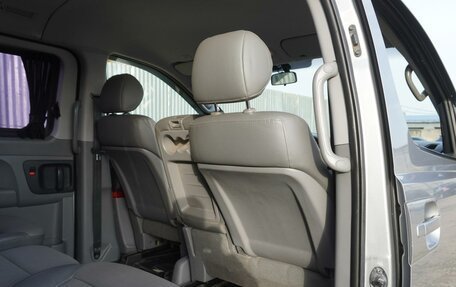 Hyundai Grand Starex Grand Starex I рестайлинг 2, 2012 год, 1 648 000 рублей, 11 фотография