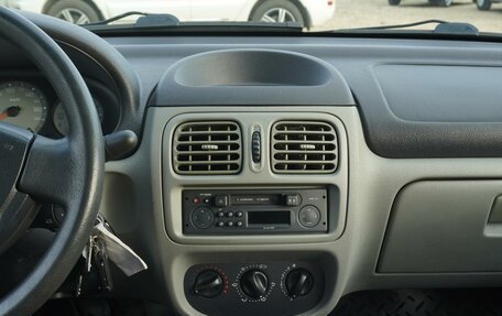 Renault Symbol I, 2005 год, 598 000 рублей, 16 фотография