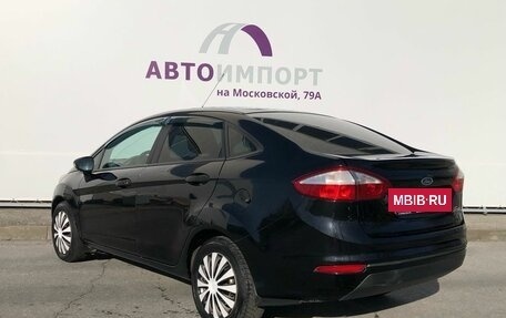 Ford Fiesta, 2015 год, 695 000 рублей, 4 фотография