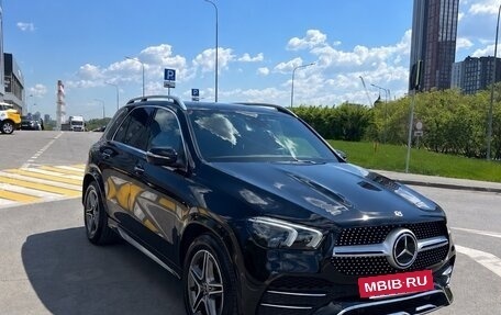 Mercedes-Benz GLE, 2019 год, 6 000 000 рублей, 2 фотография