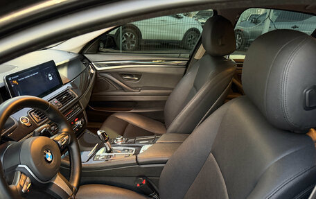 BMW 5 серия, 2013 год, 1 850 000 рублей, 16 фотография