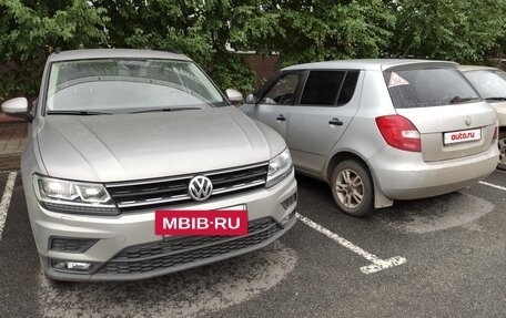 Volkswagen Tiguan II, 2020 год, 2 550 000 рублей, 2 фотография