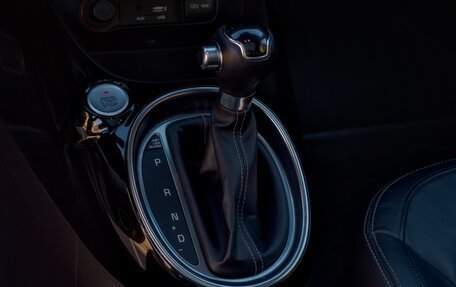KIA Soul II рестайлинг, 2018 год, 2 000 000 рублей, 8 фотография
