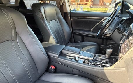 Lexus RX IV рестайлинг, 2020 год, 4 800 000 рублей, 3 фотография