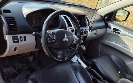 Mitsubishi Pajero Sport II рестайлинг, 2010 год, 1 520 000 рублей, 5 фотография