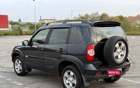 Chevrolet Niva I рестайлинг, 2011 год, 465 000 рублей, 4 фотография