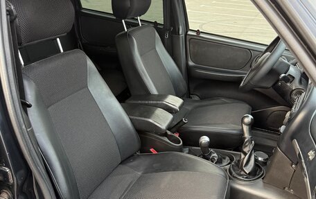 Chevrolet Niva I рестайлинг, 2011 год, 465 000 рублей, 15 фотография