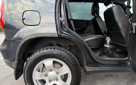 Chevrolet Niva I рестайлинг, 2011 год, 465 000 рублей, 18 фотография