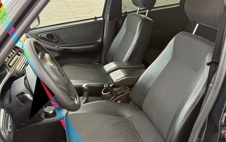 Chevrolet Niva I рестайлинг, 2011 год, 465 000 рублей, 11 фотография