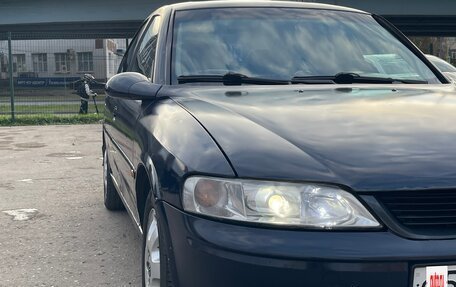 Opel Vectra B рестайлинг, 2000 год, 240 000 рублей, 6 фотография