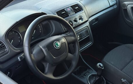 Skoda Fabia II, 2011 год, 570 000 рублей, 8 фотография