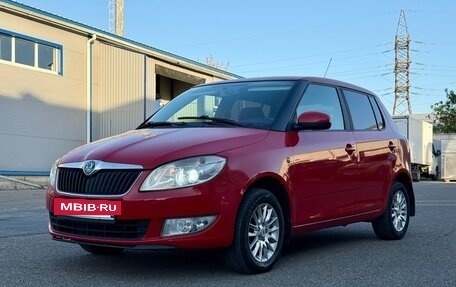 Skoda Fabia II, 2011 год, 570 000 рублей, 3 фотография