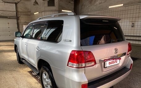 Toyota Land Cruiser 200, 2011 год, 3 050 000 рублей, 3 фотография