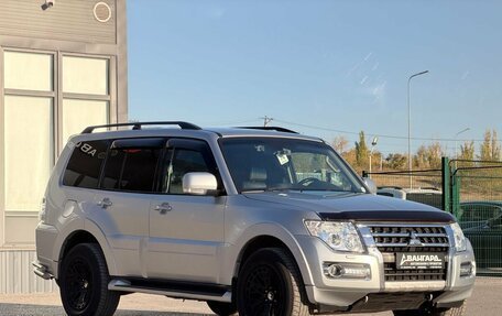 Mitsubishi Pajero IV рестайлинг 2, 2015 год, 2 299 000 рублей, 4 фотография