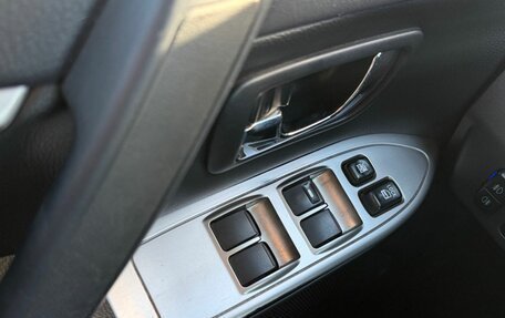 Mitsubishi Pajero IV рестайлинг 2, 2015 год, 2 299 000 рублей, 24 фотография
