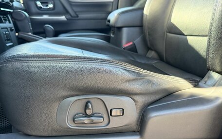 Mitsubishi Pajero IV рестайлинг 2, 2015 год, 2 299 000 рублей, 26 фотография