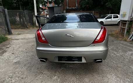 Jaguar XJ IV (X351), 2010 год, 1 300 000 рублей, 7 фотография