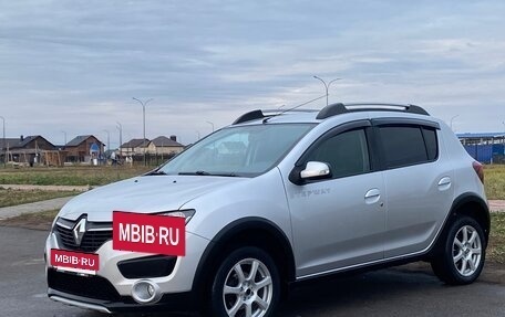 Renault Sandero II рестайлинг, 2015 год, 999 000 рублей, 4 фотография