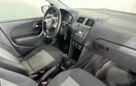 Volkswagen Polo VI (EU Market), 2012 год, 576 000 рублей, 11 фотография