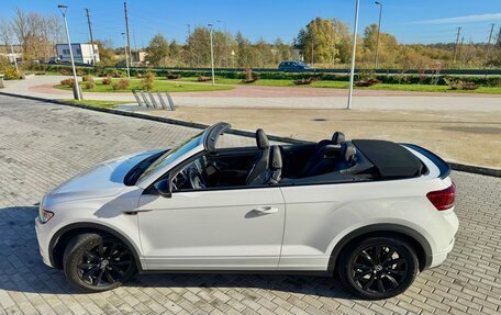 Volkswagen T-Roc I, 2021 год, 2 950 000 рублей, 19 фотография