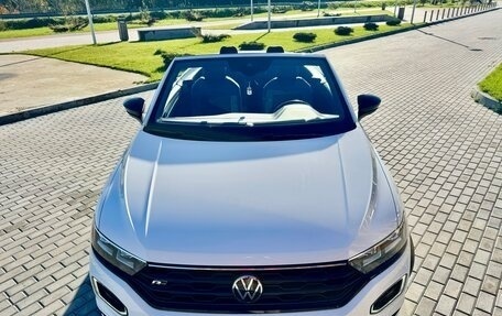 Volkswagen T-Roc I, 2021 год, 2 950 000 рублей, 21 фотография
