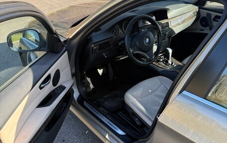 BMW 3 серия, 2011 год, 980 000 рублей, 8 фотография