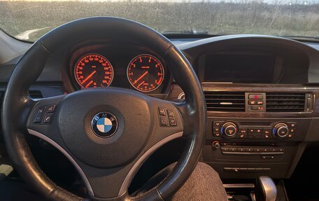 BMW 3 серия, 2011 год, 980 000 рублей, 9 фотография