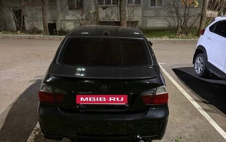 BMW 3 серия, 2006 год, 700 000 рублей, 6 фотография