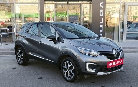 Renault Kaptur I рестайлинг, 2017 год, 1 499 000 рублей, 3 фотография