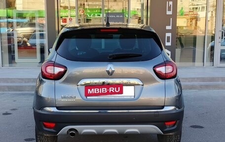 Renault Kaptur I рестайлинг, 2017 год, 1 499 000 рублей, 6 фотография