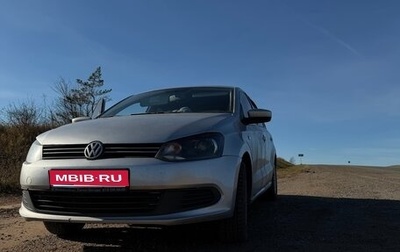 Volkswagen Polo VI (EU Market), 2014 год, 650 000 рублей, 1 фотография