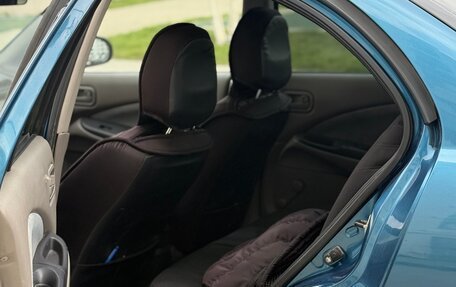 Nissan Almera, 2001 год, 255 000 рублей, 13 фотография