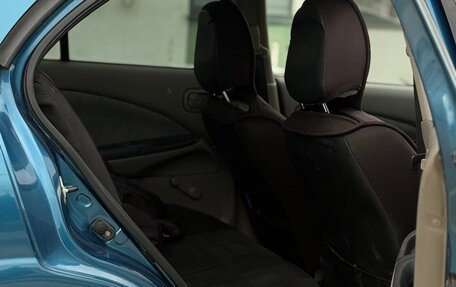 Nissan Almera, 2001 год, 255 000 рублей, 16 фотография