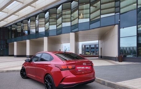 Hyundai Solaris II рестайлинг, 2021 год, 1 700 000 рублей, 4 фотография