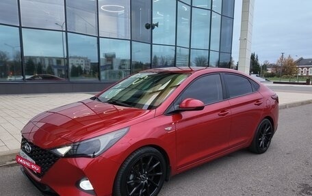 Hyundai Solaris II рестайлинг, 2021 год, 1 700 000 рублей, 19 фотография