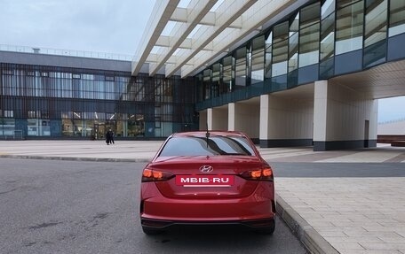 Hyundai Solaris II рестайлинг, 2021 год, 1 700 000 рублей, 18 фотография