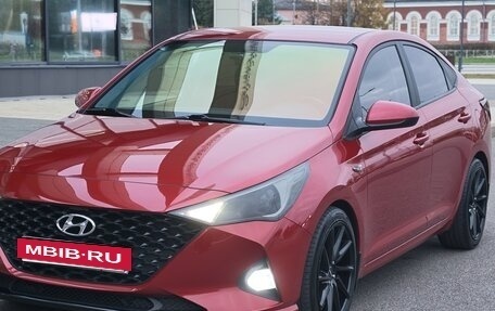 Hyundai Solaris II рестайлинг, 2021 год, 1 700 000 рублей, 16 фотография