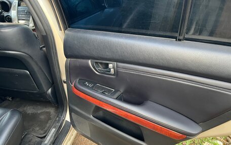 Lexus RX II рестайлинг, 2004 год, 1 115 000 рублей, 12 фотография